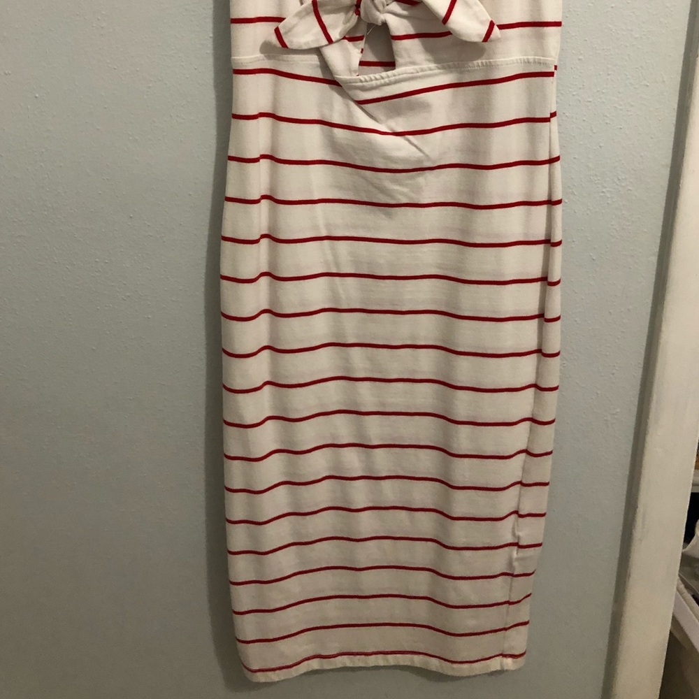 Dress - Picture 5 of 5